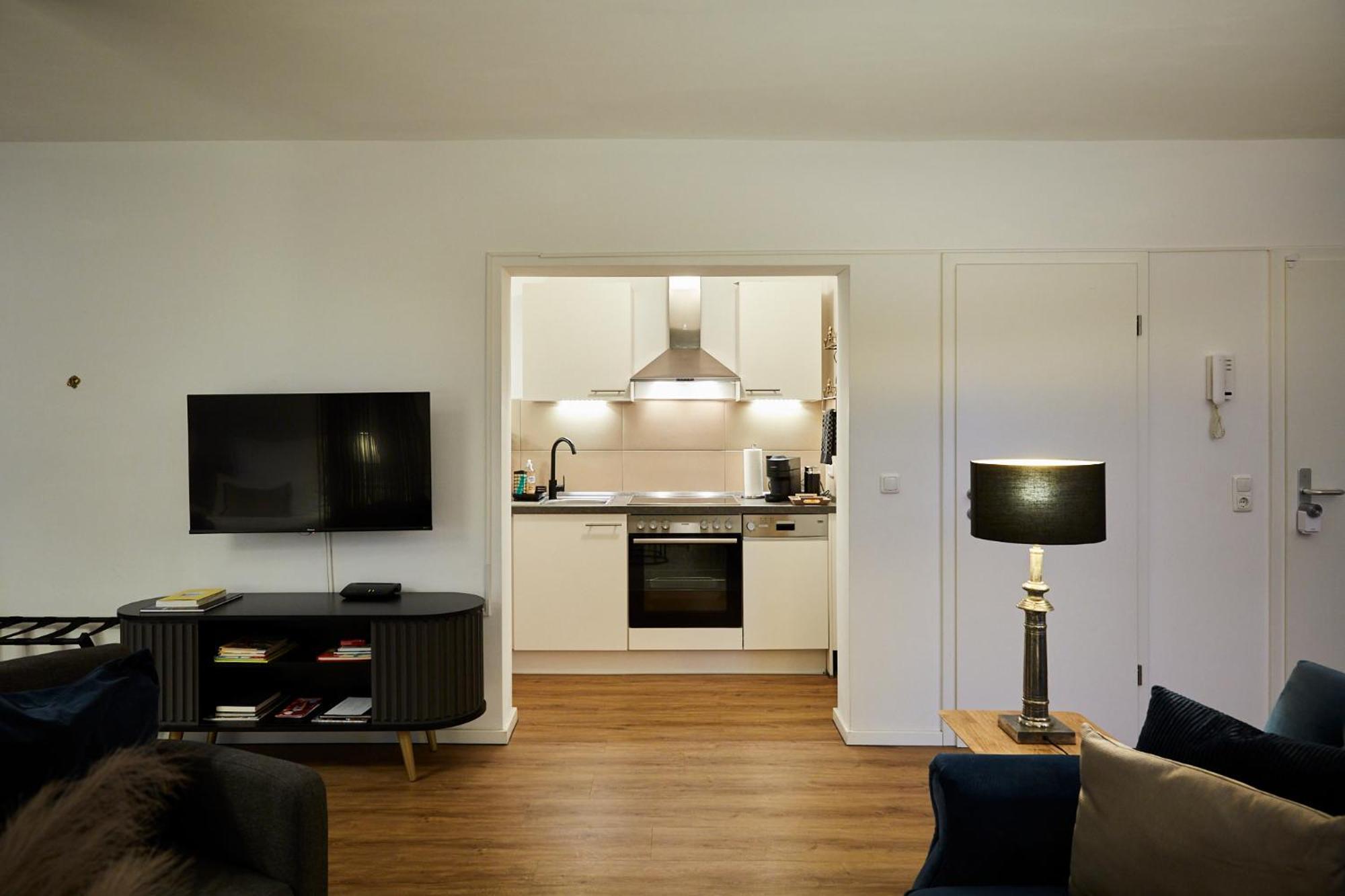R B Apartment Am Airport Hamburg - 1-4 Personen - Kueche - Smart Tv - Waschmaschine - Perfekt Fuer Geschaeftsreisende Oder Familien Экстерьер фото